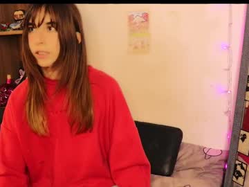 See _lucy_white_ online Now @ spicyfree.cam