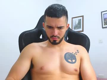 See Alejandroo_7 online Now @ spicyfree.cam