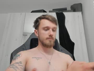 See Alphaboyfun online Now @ spicyfree.cam