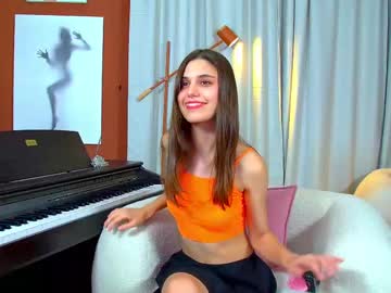 See Arianaallens online Now @ spicyfree.cam