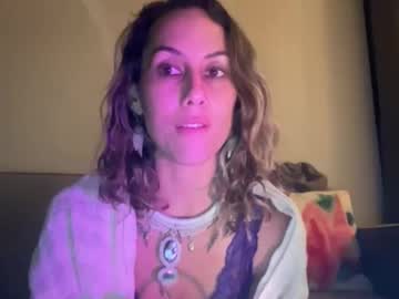 See Atara25 online Now @ spicyfree.cam