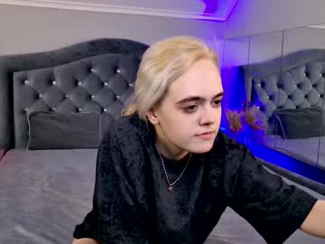 See Bambi_bloom_ online Now @ spicyfree.cam