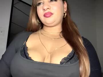 See Beautymoon26 online Now @ spicyfree.cam