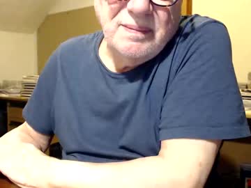 See Cheekylilchappy online Now @ spicyfree.cam