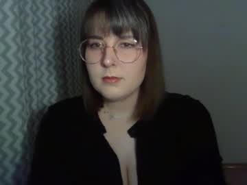 See Claralovely online Now @ spicyfree.cam