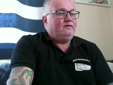 See Curtus14 online Now @ spicyfree.cam