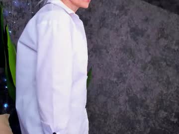 See Julie_lucasss online Now @ spicyfree.cam