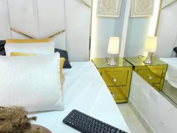 See Karinaacox online Now @ spicyfree.cam