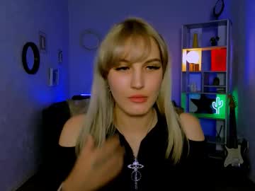 See Khloebeauty online Now @ spicyfree.cam