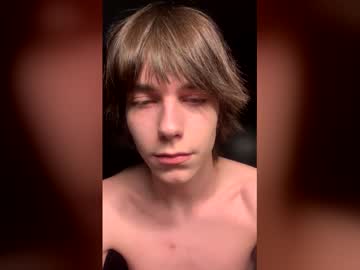 See Masonsilver_ online Now @ spicyfree.cam