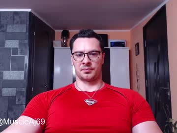 See Muscleaj69 online Now @ spicyfree.cam