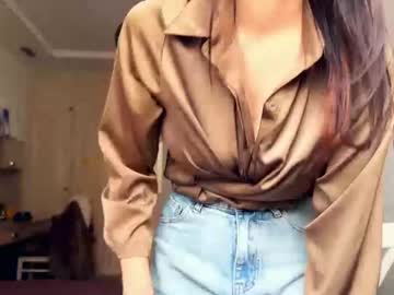 See Nievesshippey online Now @ spicyfree.cam