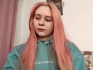 See Renettamaccarthy online Now @ spicyfree.cam