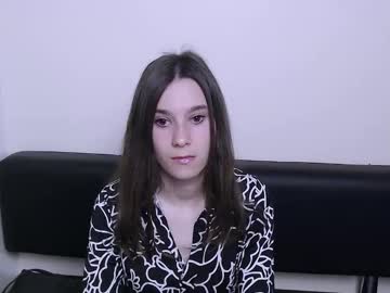 See Rosalais_ online Now @ spicyfree.cam