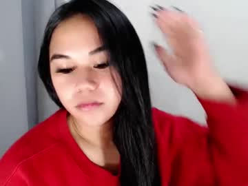 See Scarletvamp online Now @ spicyfree.cam