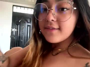 See Sexy_foxx_ online Now @ spicyfree.cam