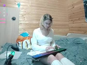 See Silvadevil online Now @ spicyfree.cam