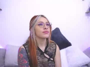 See Sophiiecums online Now @ spicyfree.cam