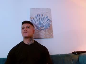 See Straight__friends online Now @ spicyfree.cam