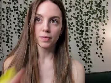 See Sweet_and_flirt online Now @ spicyfree.cam