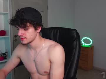 See Thebrad_holloway online Now @ spicyfree.cam