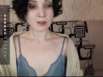 See Tinawincee online Now @ spicyfree.cam