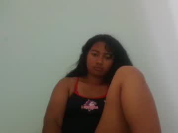See Zina479102 online Now @ spicyfree.cam